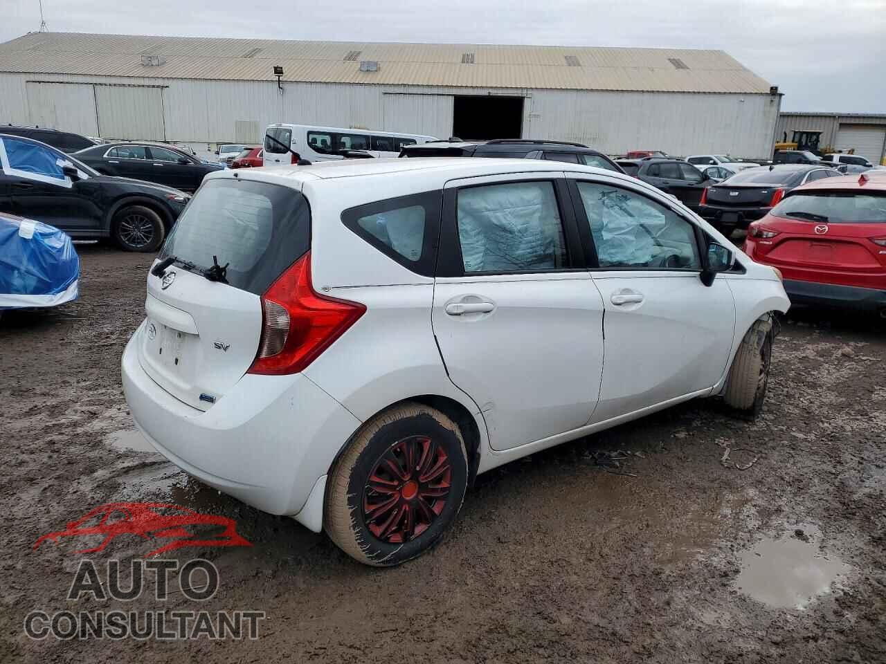NISSAN VERSA NOTE 2015 - 3N1CE2CP0FL358684