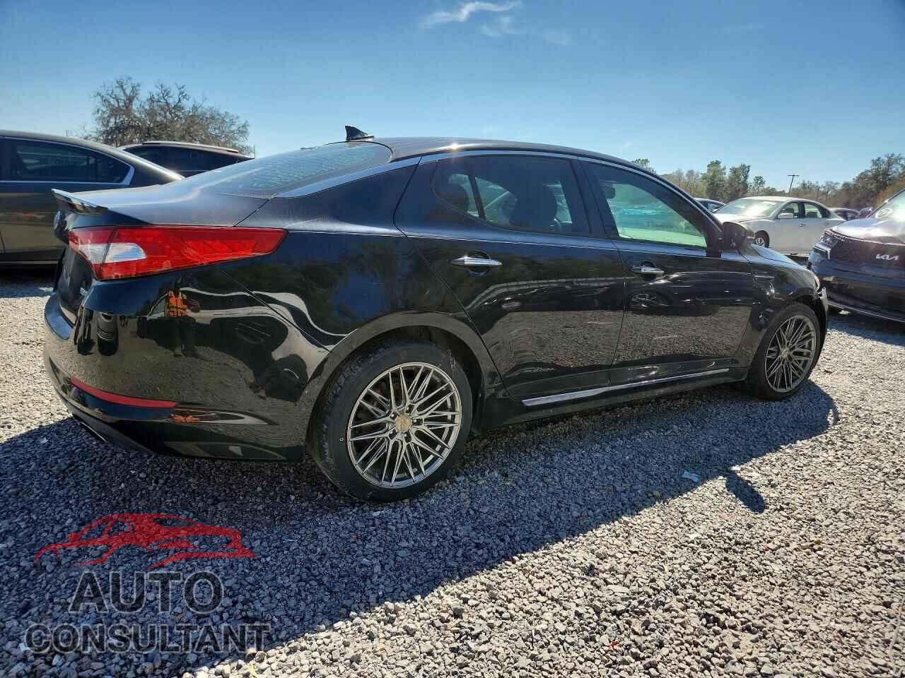 KIA OPTIMA 2013 - 5XXGR4A67DG155471