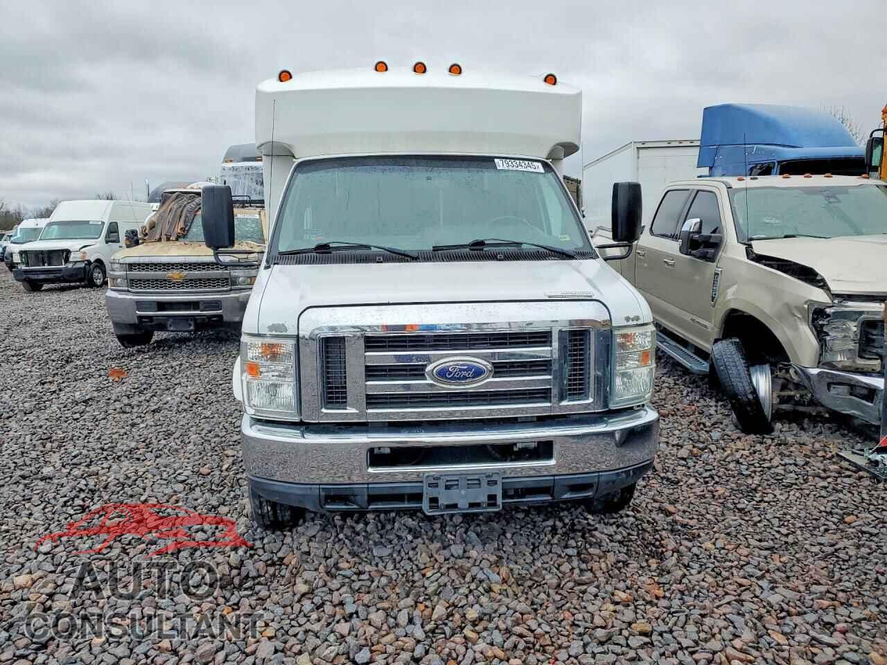 FORD ECONOLINE 2015 - 1FDWE3FL6FDA35024