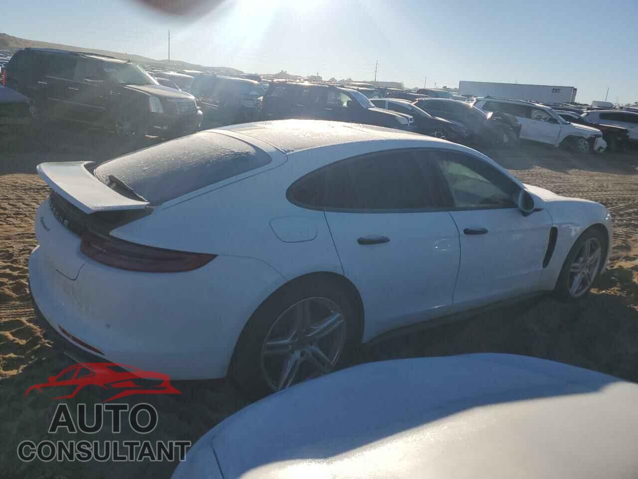 PORSCHE PANAMERA 2017 - WP0AA2A74HL102677