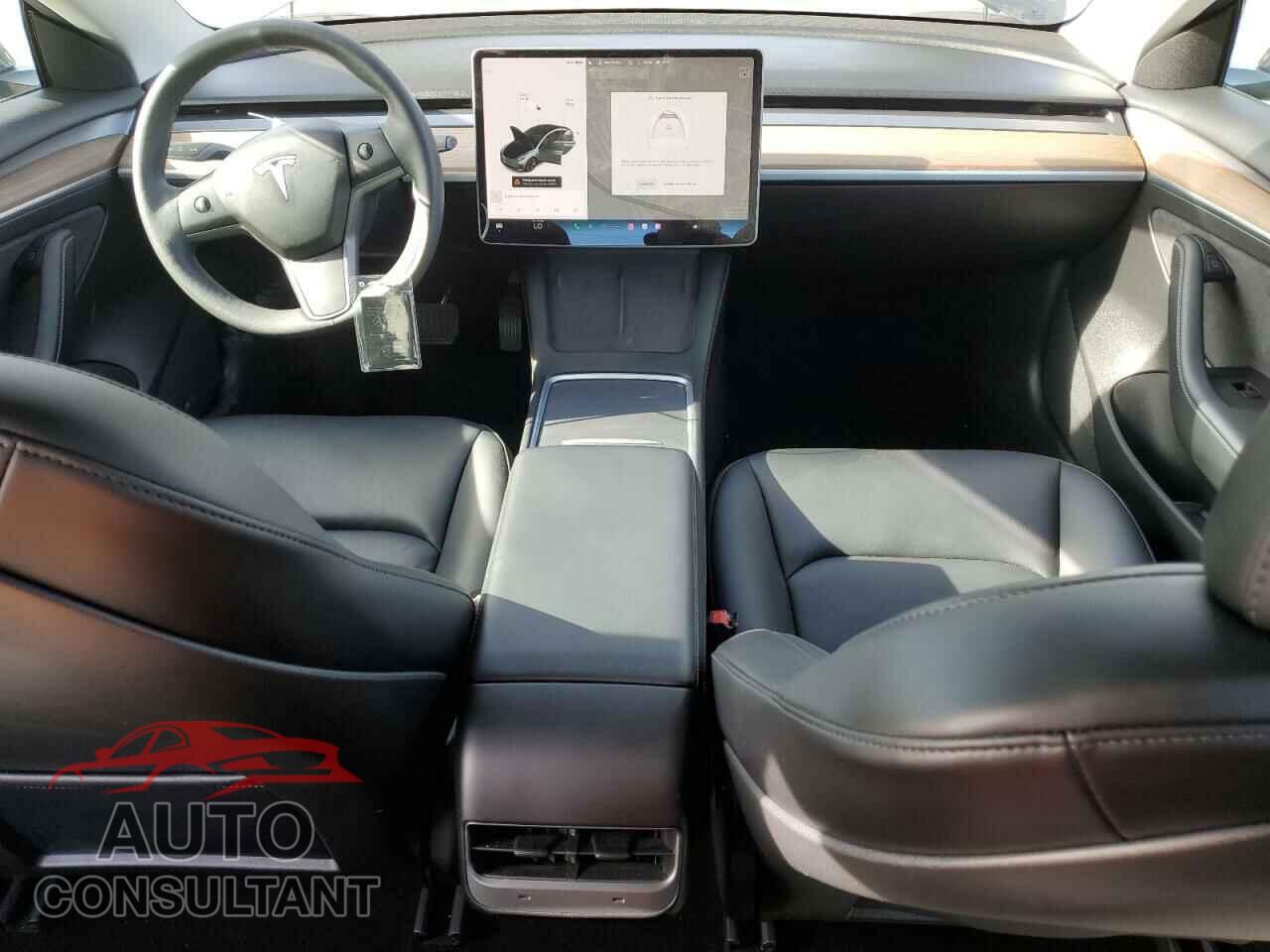 TESLA MODEL 3 2021 - 5YJ3E1EA8MF017738