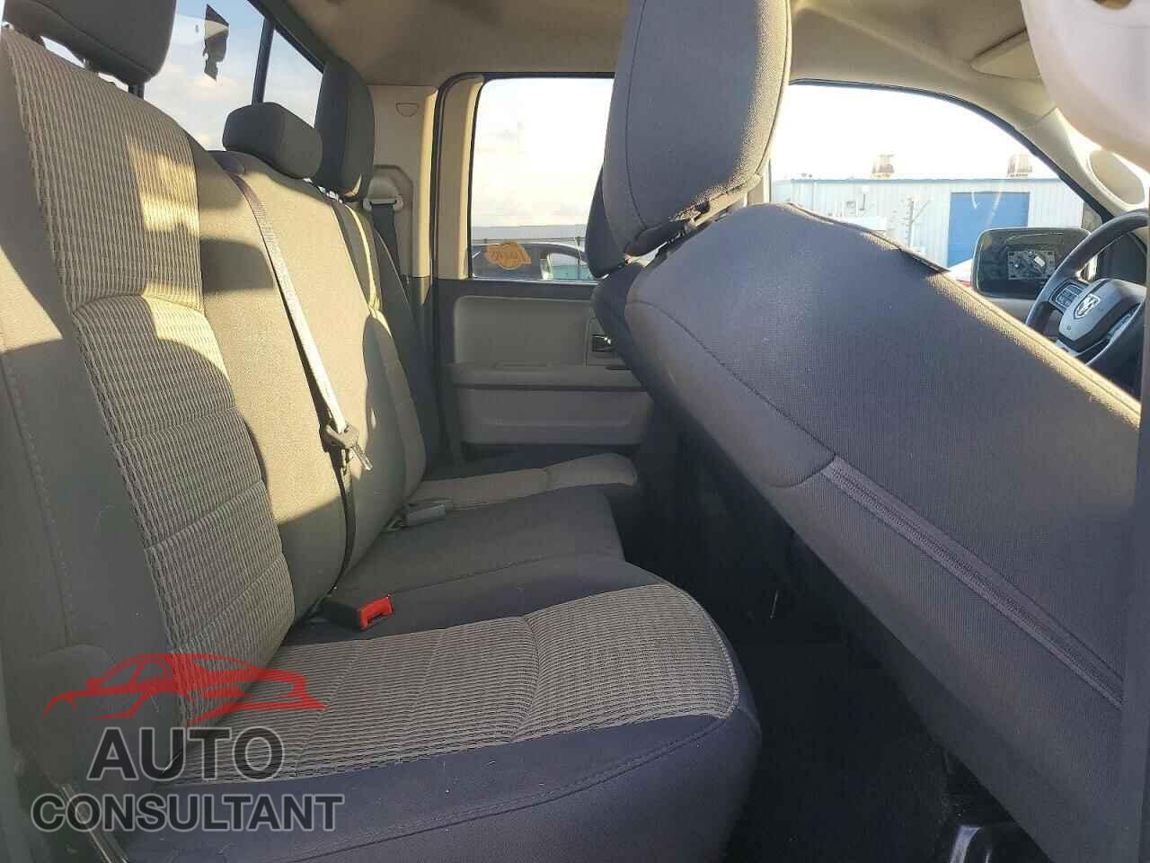 DODGE RAM 1500 2012 - 1C6RD6GP8CS233187