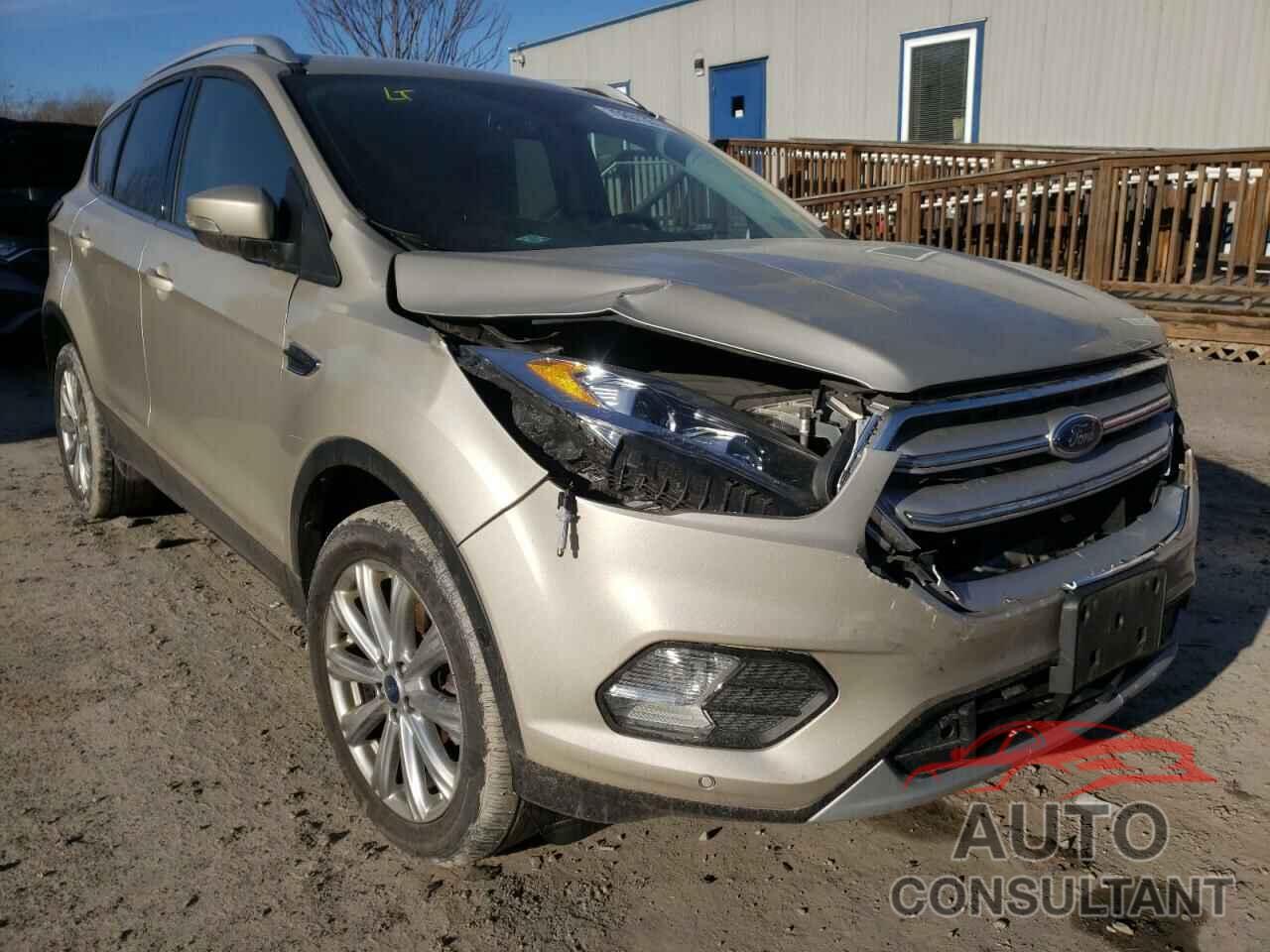 FORD ESCAPE 2018 - 1FMCU9J92JUB34100