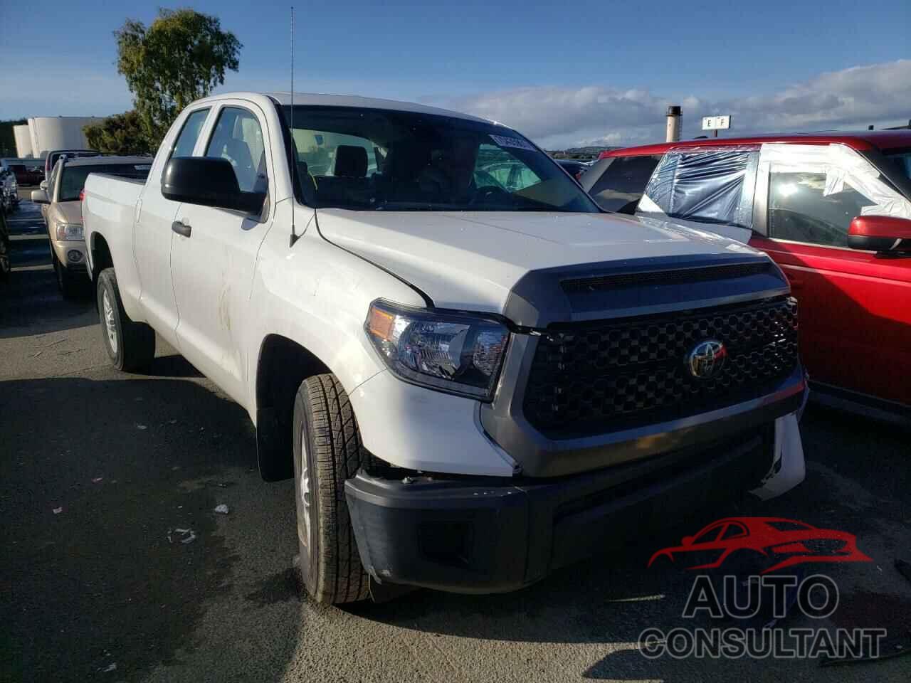 TOYOTA TUNDRA 2018 - 5TFRM5F16JX133721