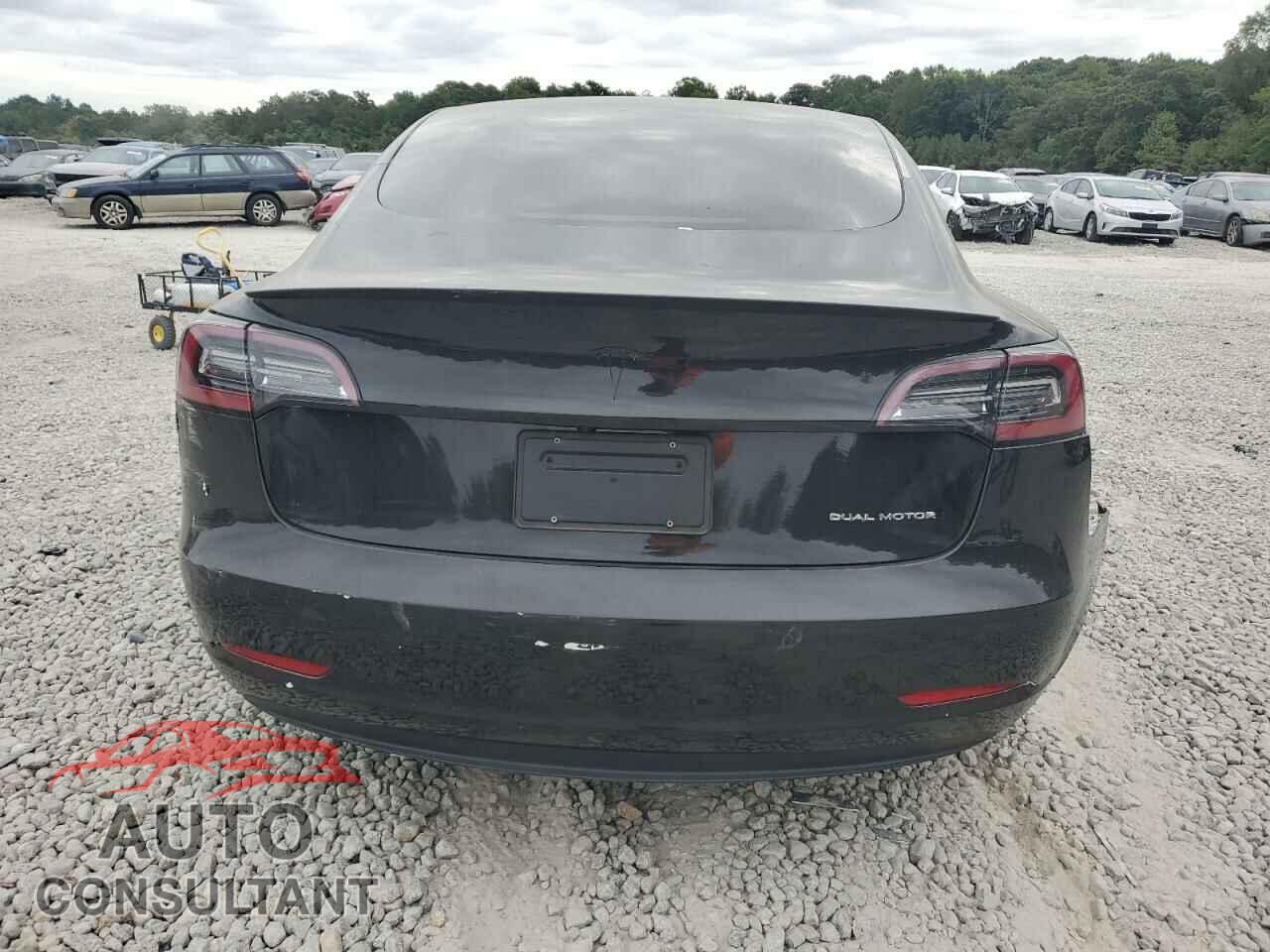 TESLA MODEL 3 2018 - 5YJ3E1EB3JF106606