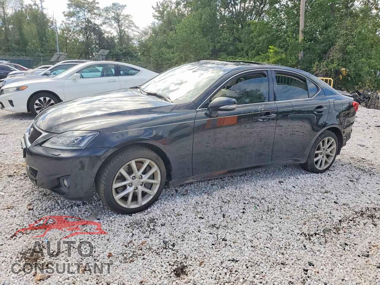 LEXUS IS 2011 - JTHCE5C2XB5001136