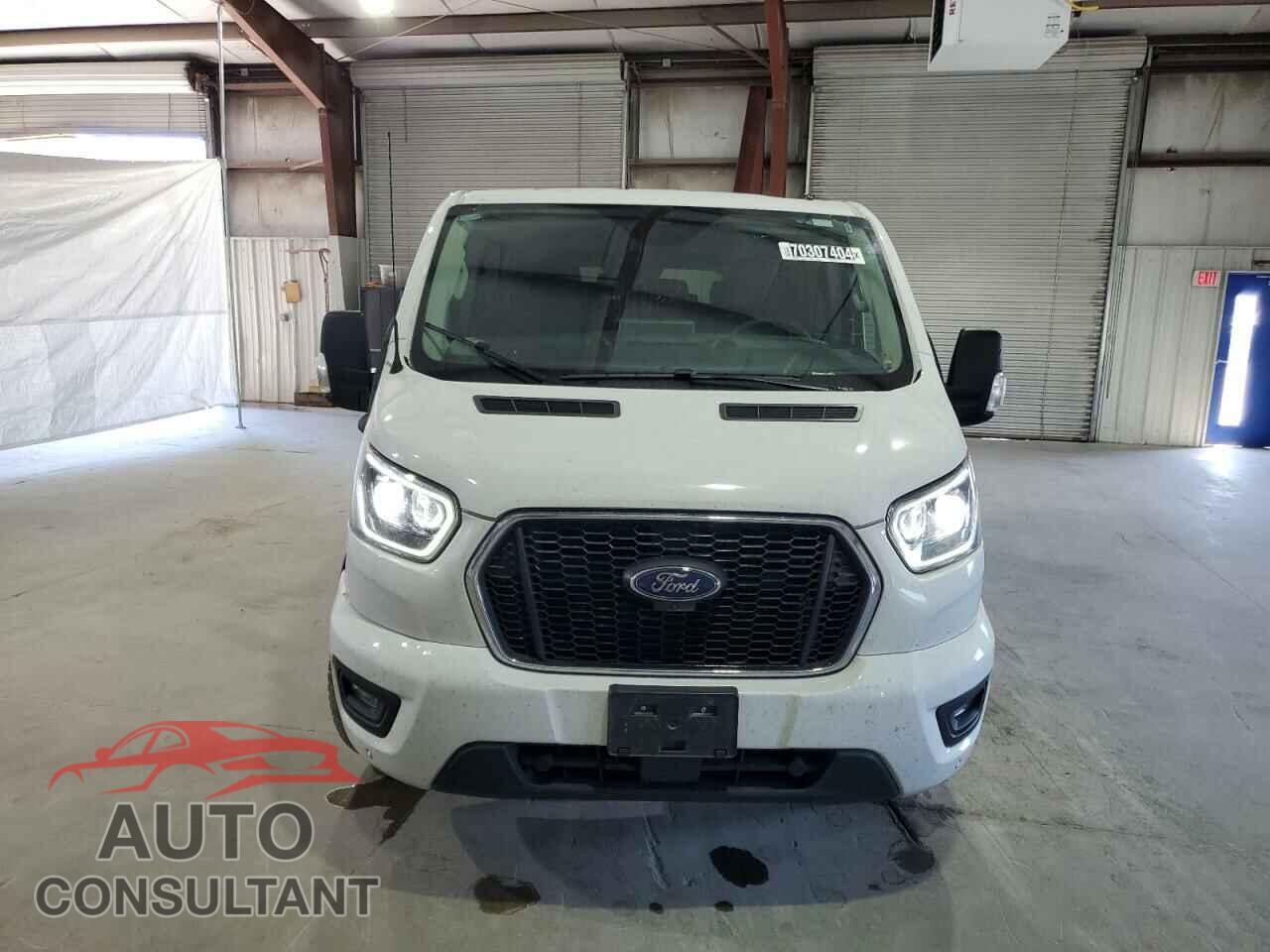 FORD TRANSIT 2023 - 1FBAX2YGXPKA93738