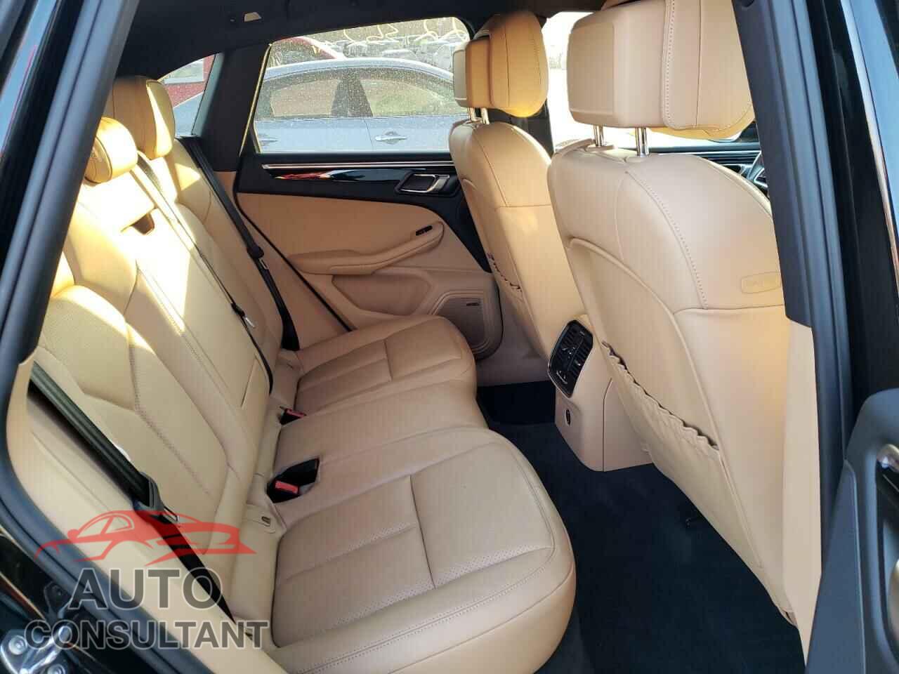 PORSCHE MACAN 2018 - WP1AA2A53JLB23944