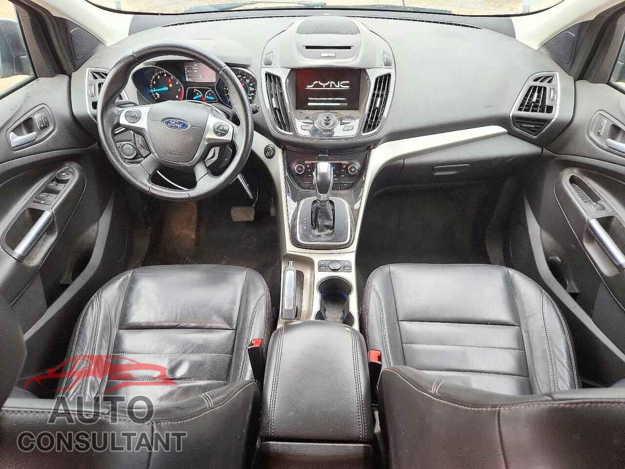 FORD ESCAPE 2013 - 1FMCU9H94DUA27074