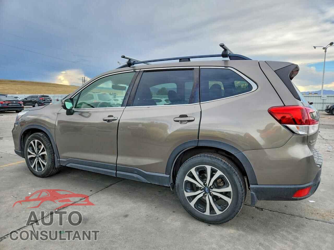 SUBARU FORESTER 2019 - JF2SKASC3KH408451