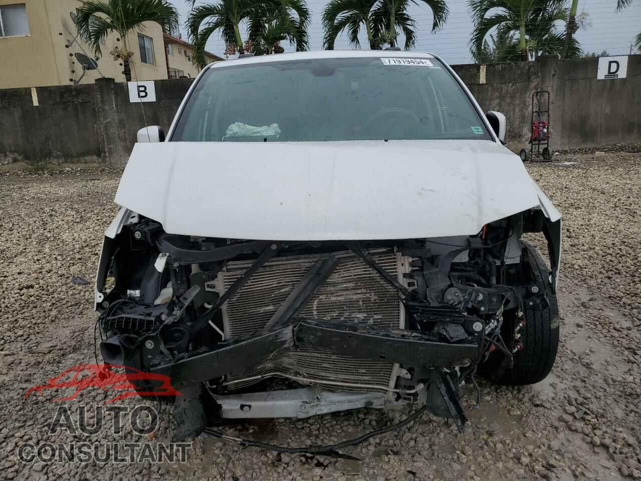 DODGE CARAVAN 2019 - 2C4RDGCG2KR749999