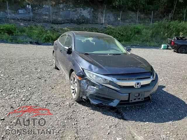 HONDA CIVIC 2018 - 19XFC2F76JE201718