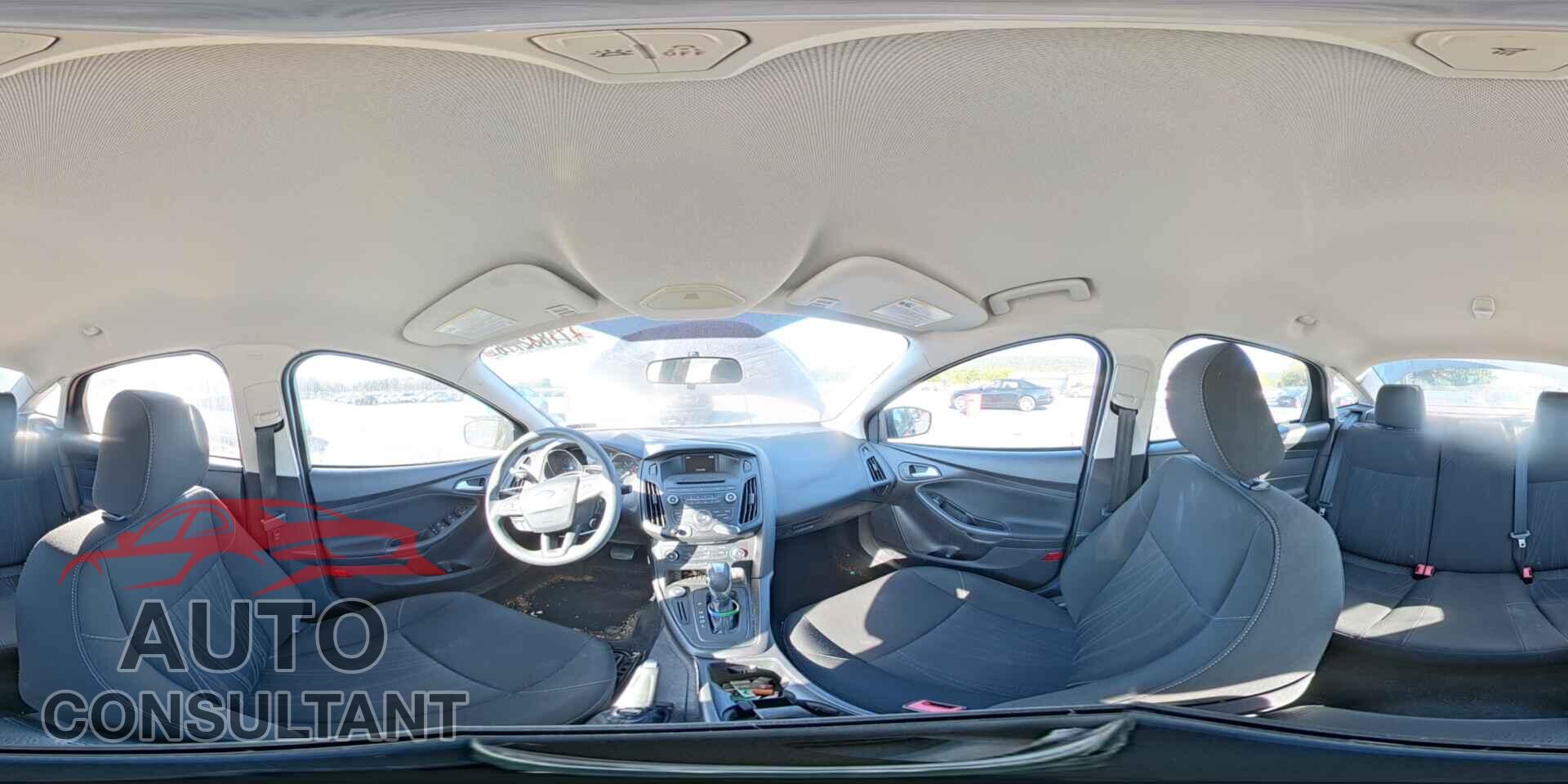 FORD FOCUS 2015 - 1FADP3F29FL252186