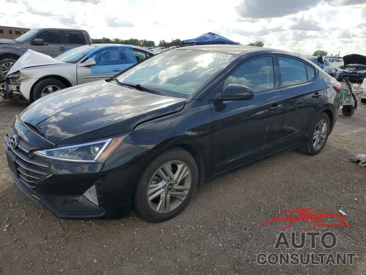 HYUNDAI ELANTRA 2019 - KMHD84LF9KU808162