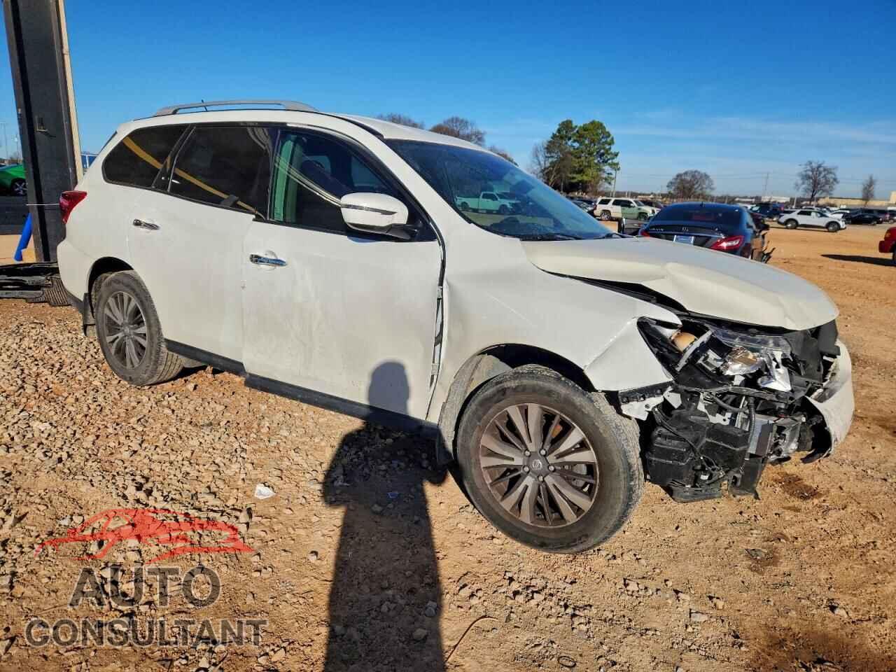 NISSAN PATHFINDER 2017 - 5N1DR2MM5HC908482