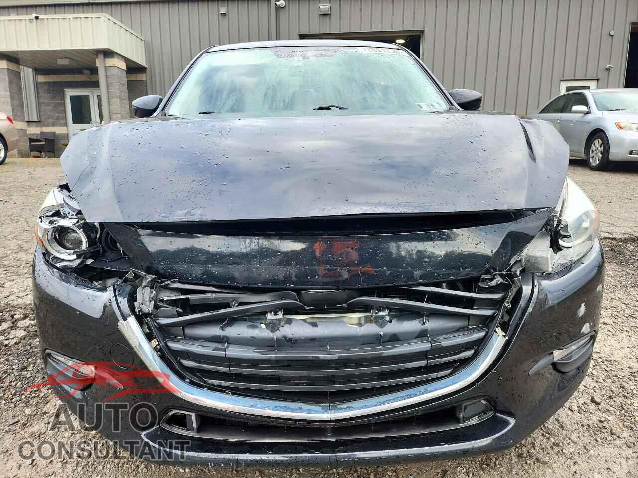 MAZDA 3 2017 - 3MZBN1U73HM133431