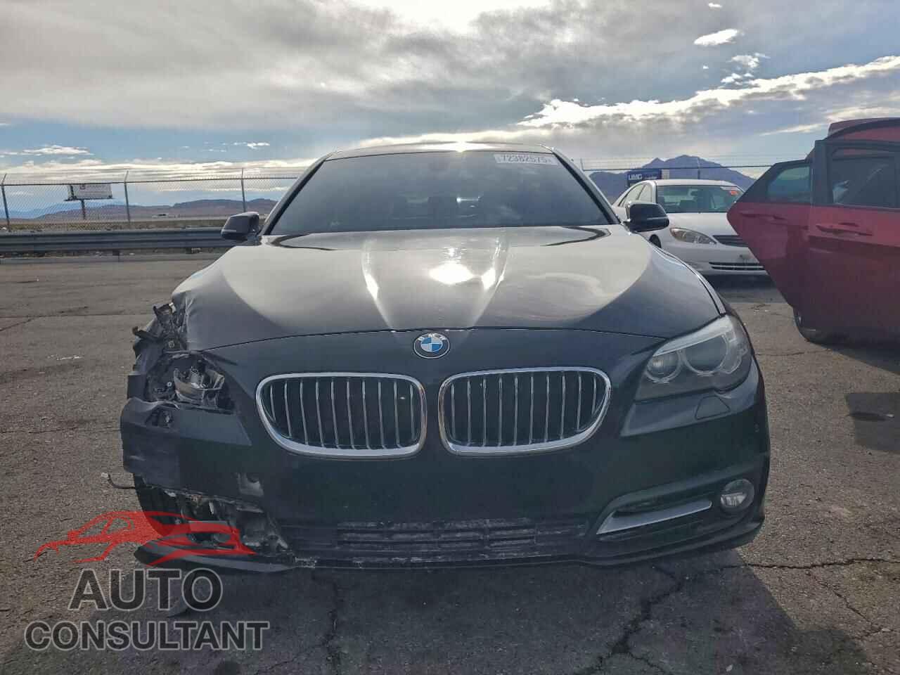 BMW 5 SERIES 2015 - WBA5A5C58FD514376