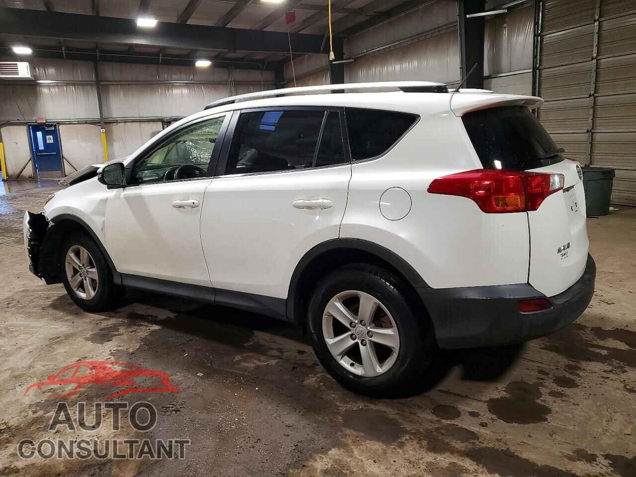 TOYOTA RAV4 2013 - JTMRFREV2DD045485