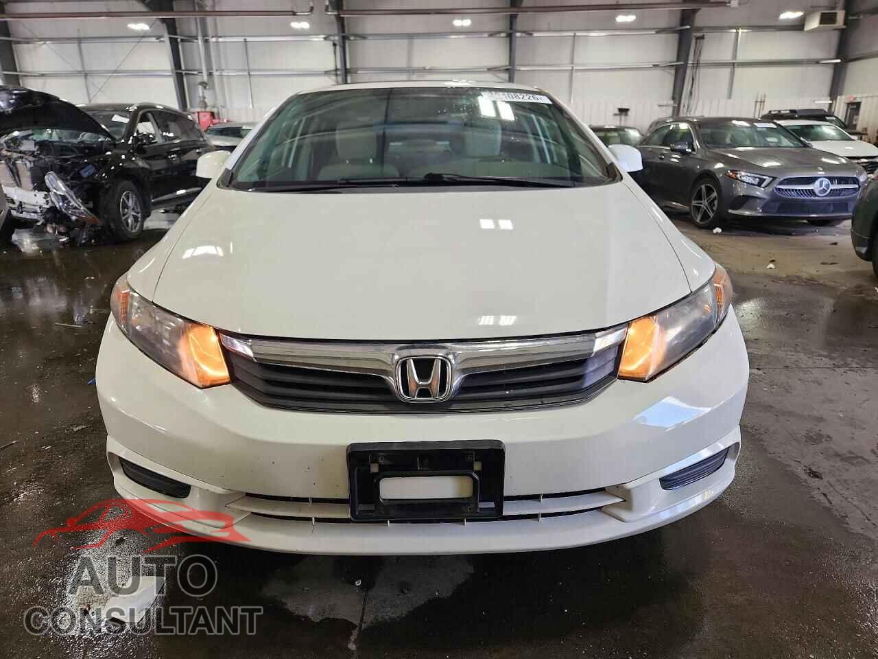 HONDA CIVIC 2012 - 2HGFB2F94CH548400