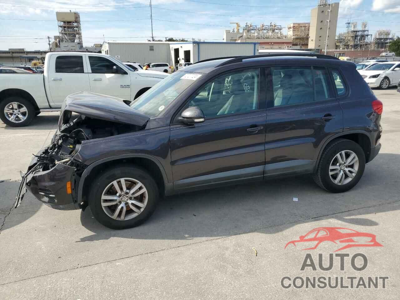 VOLKSWAGEN TIGUAN 2016 - WVGAV7AX8GW569028