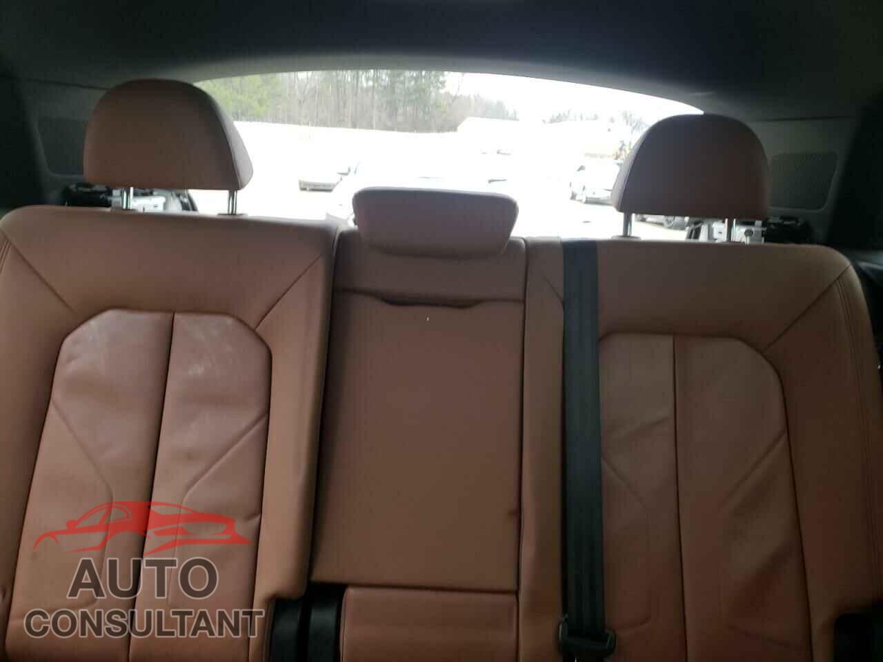 AUDI Q3 2021 - WA1DECF30M1043835
