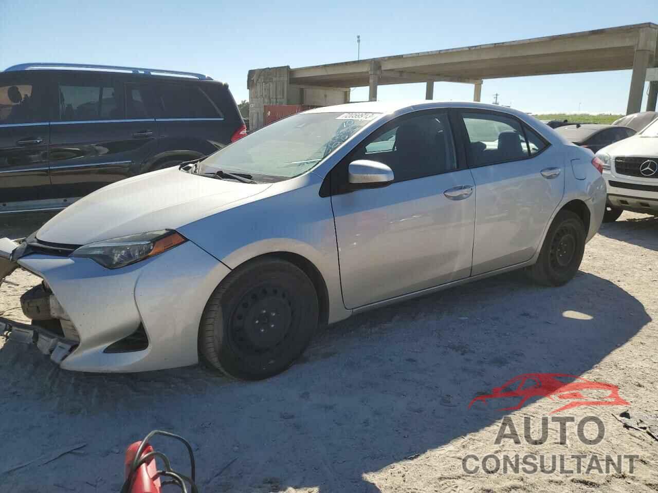TOYOTA COROLLA 2017 - 5YFBURHEXHP694456