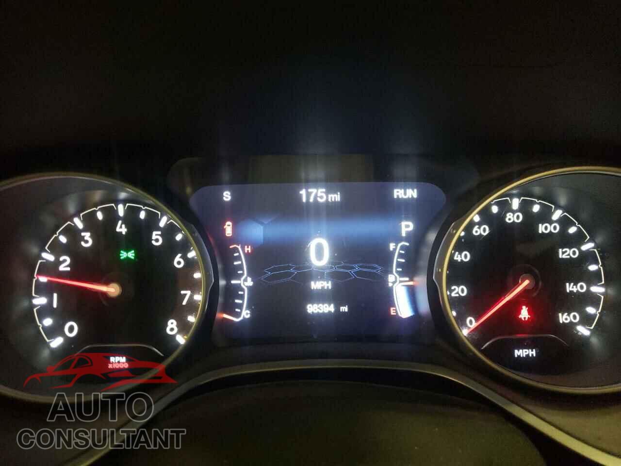 JEEP COMPASS 2018 - 3C4NJDCB2JT329178