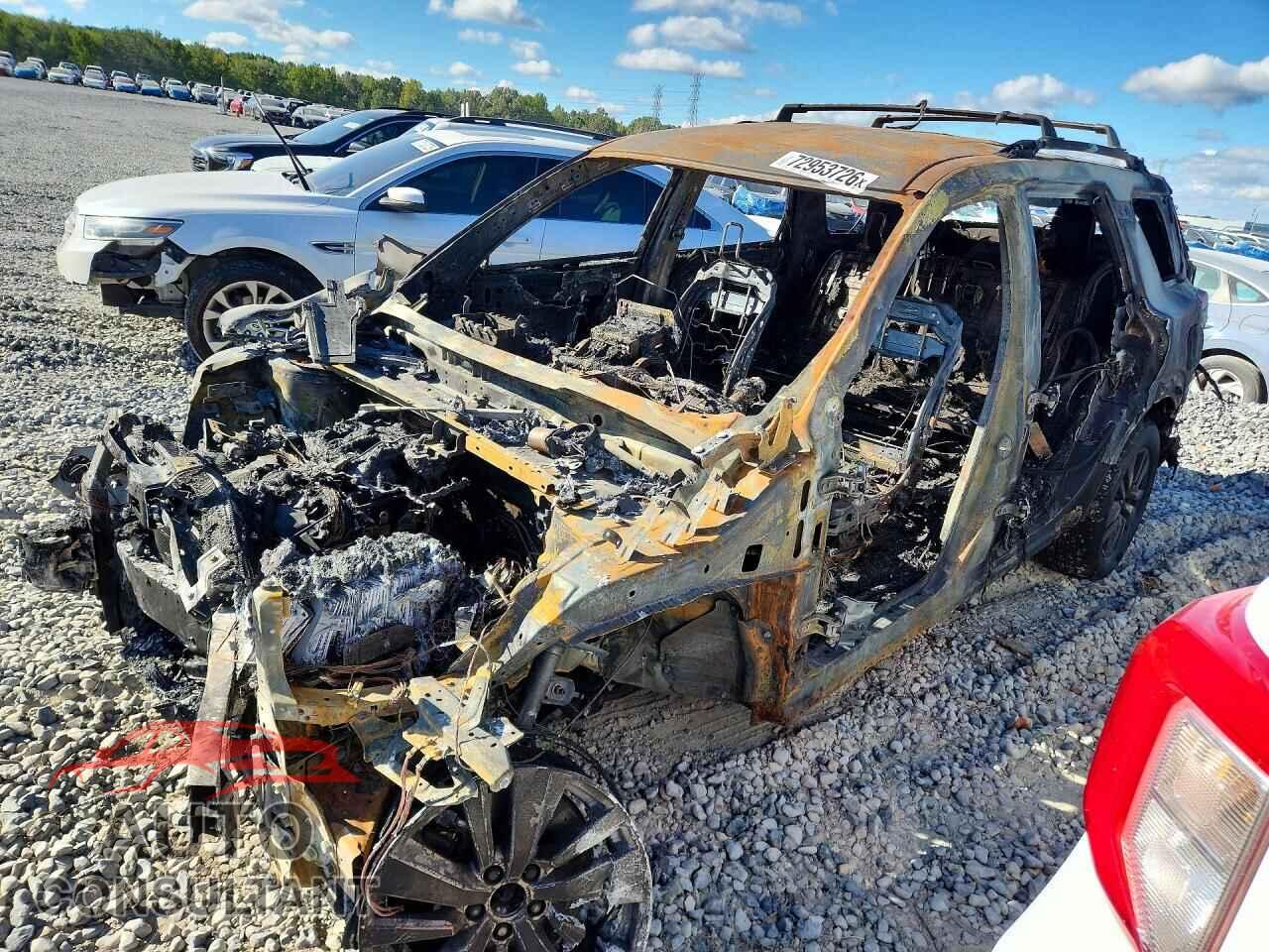 NISSAN PATHFINDER 2023 - 5N1DR3CA6PC249503