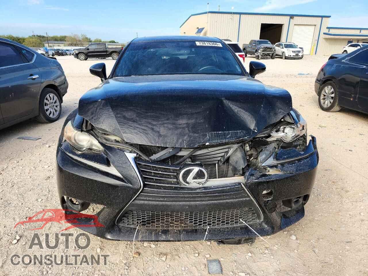 LEXUS IS 2014 - JTHBF1D24E5027607