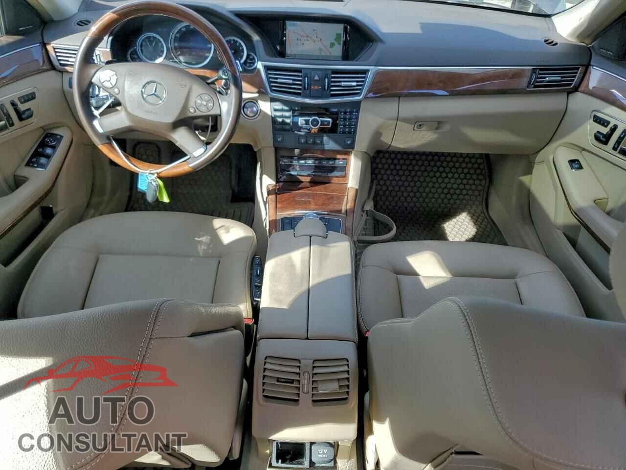 MERCEDES-BENZ E-CLASS 2013 - WDDHF5KBXDA746328