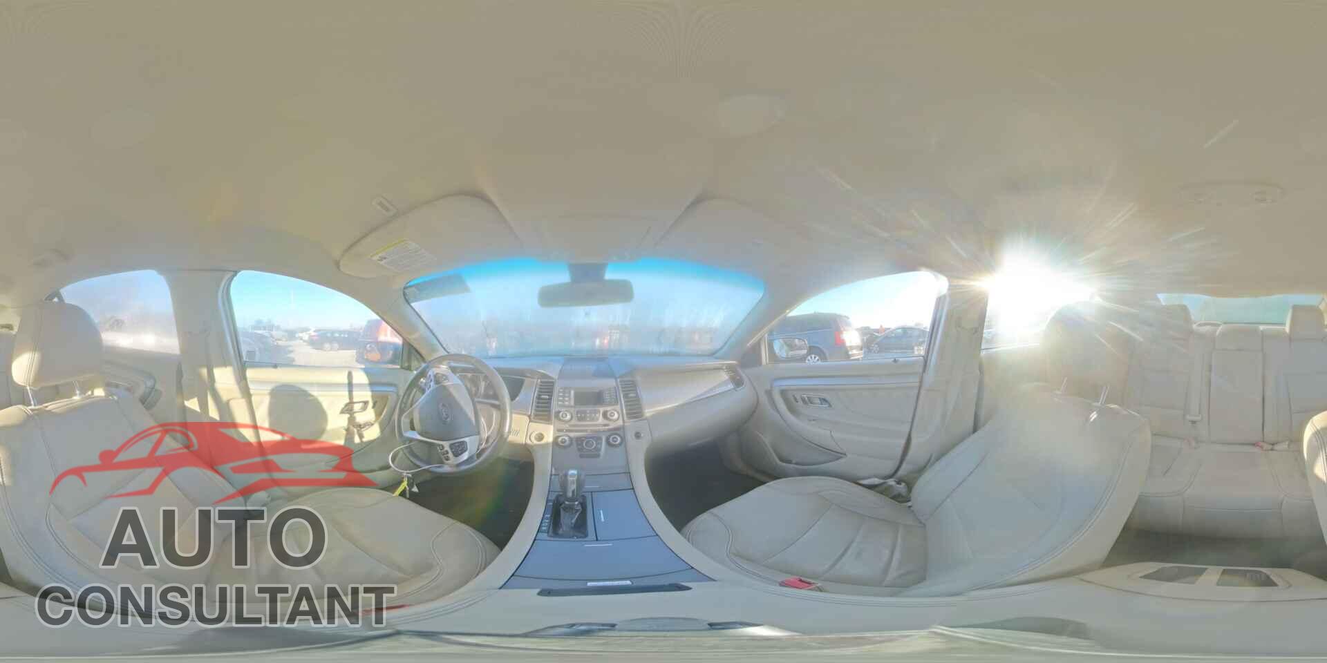 FORD TAURUS 2015 - 1FAHP2E80FG161091