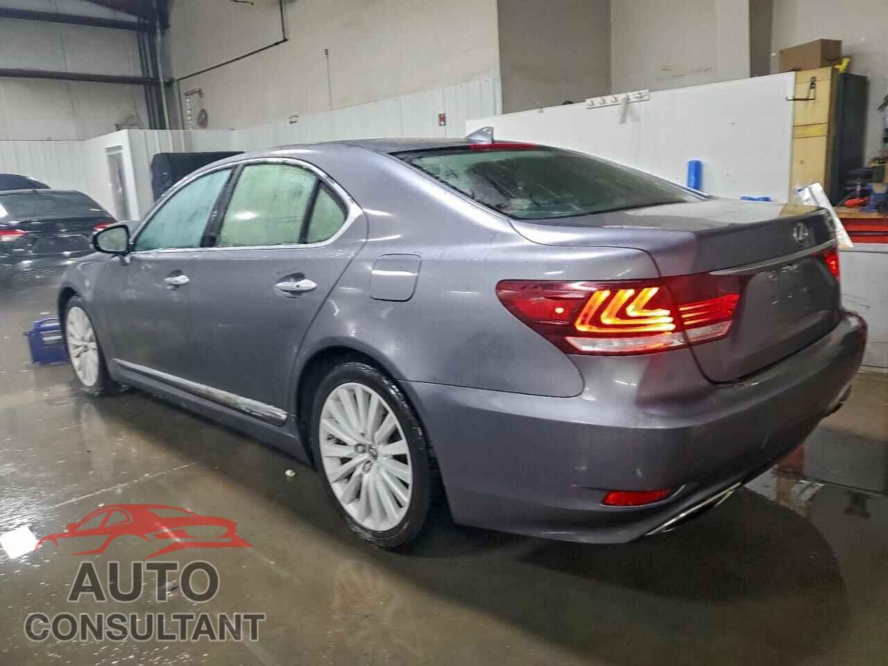 LEXUS LS460 2017 - JTHCL5EF5H5028856