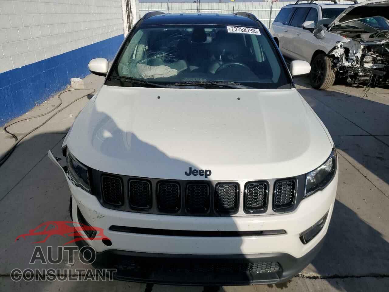JEEP COMPASS 2019 - 3C4NJDBB2KT696679
