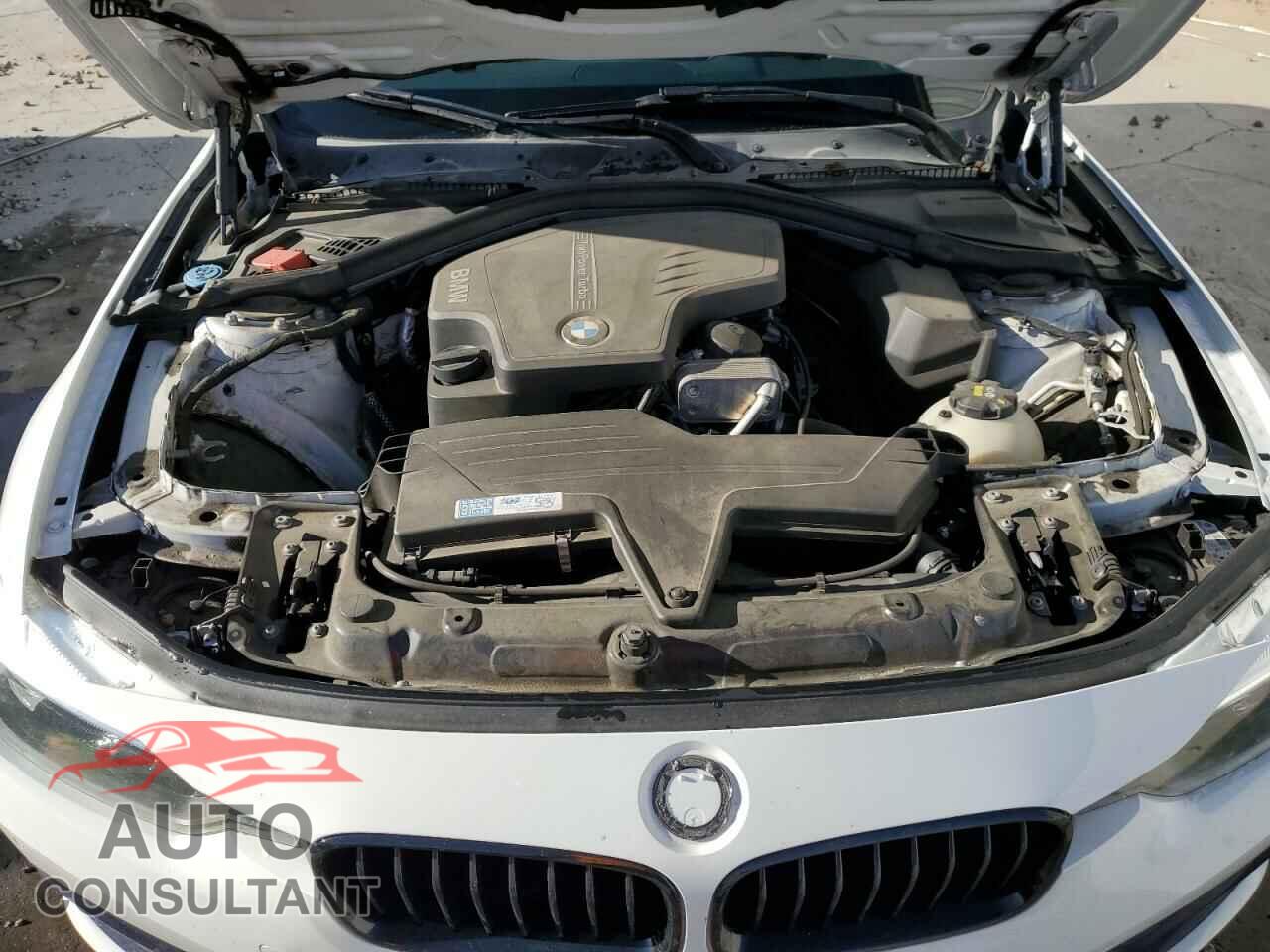 BMW 3 SERIES 2016 - WBA8E9G56GNU28658