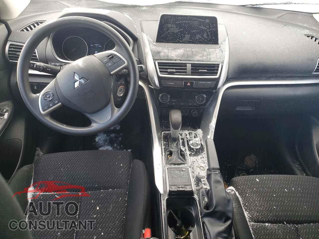 MITSUBISHI ECLIPSE 2019 - JA4AT3AA8KZ603971