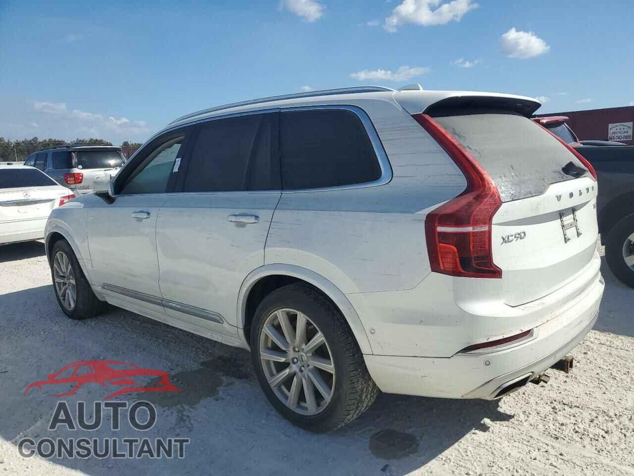 VOLVO XC90 2016 - YV4A22PL2G1027695