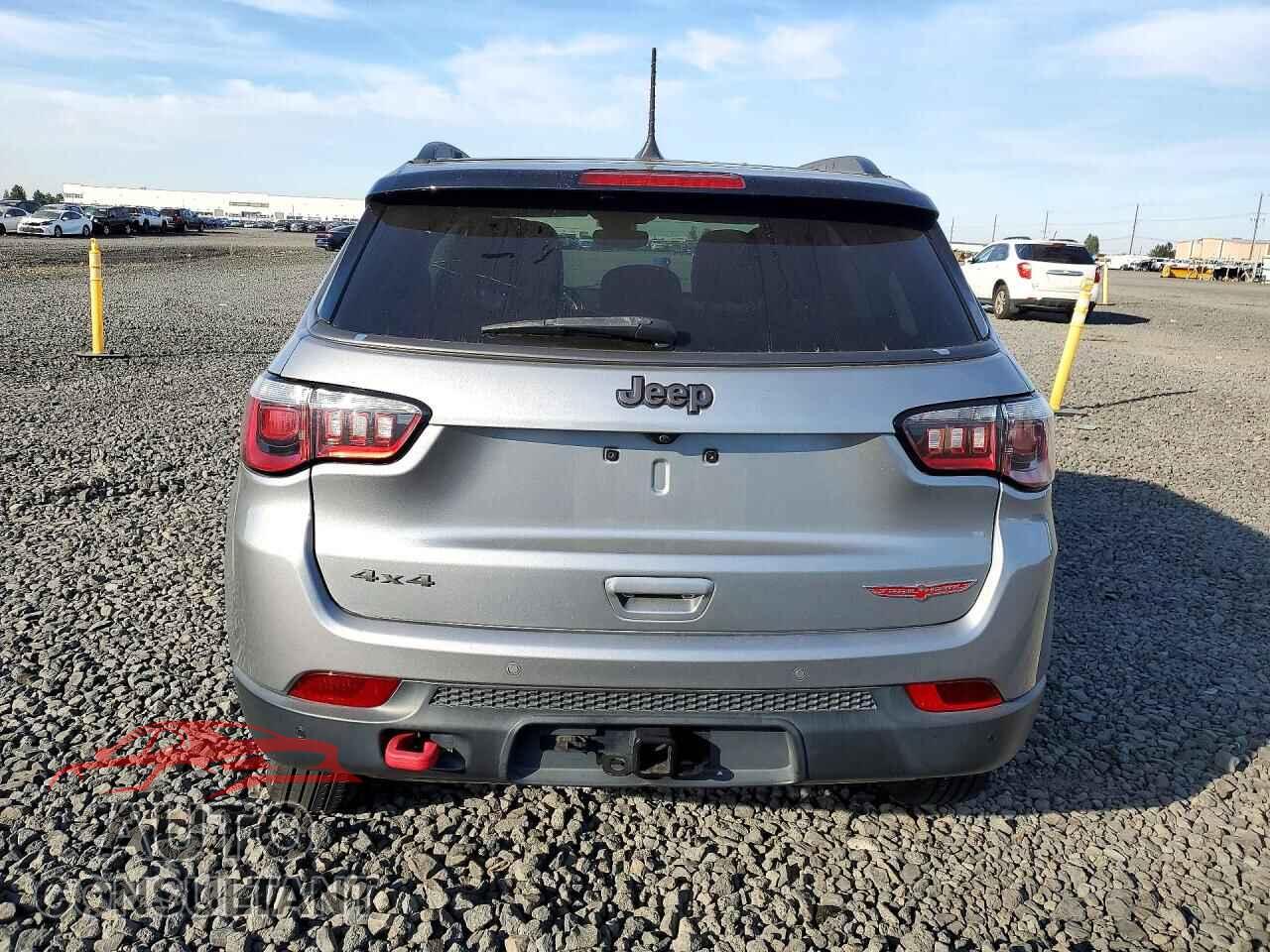 JEEP COMPASS 2017 - 3C4NJDDB7HT689121