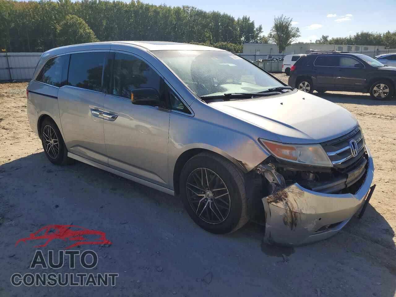 HONDA ODYSSEY 2013 - 5FNRL5H95DB061558