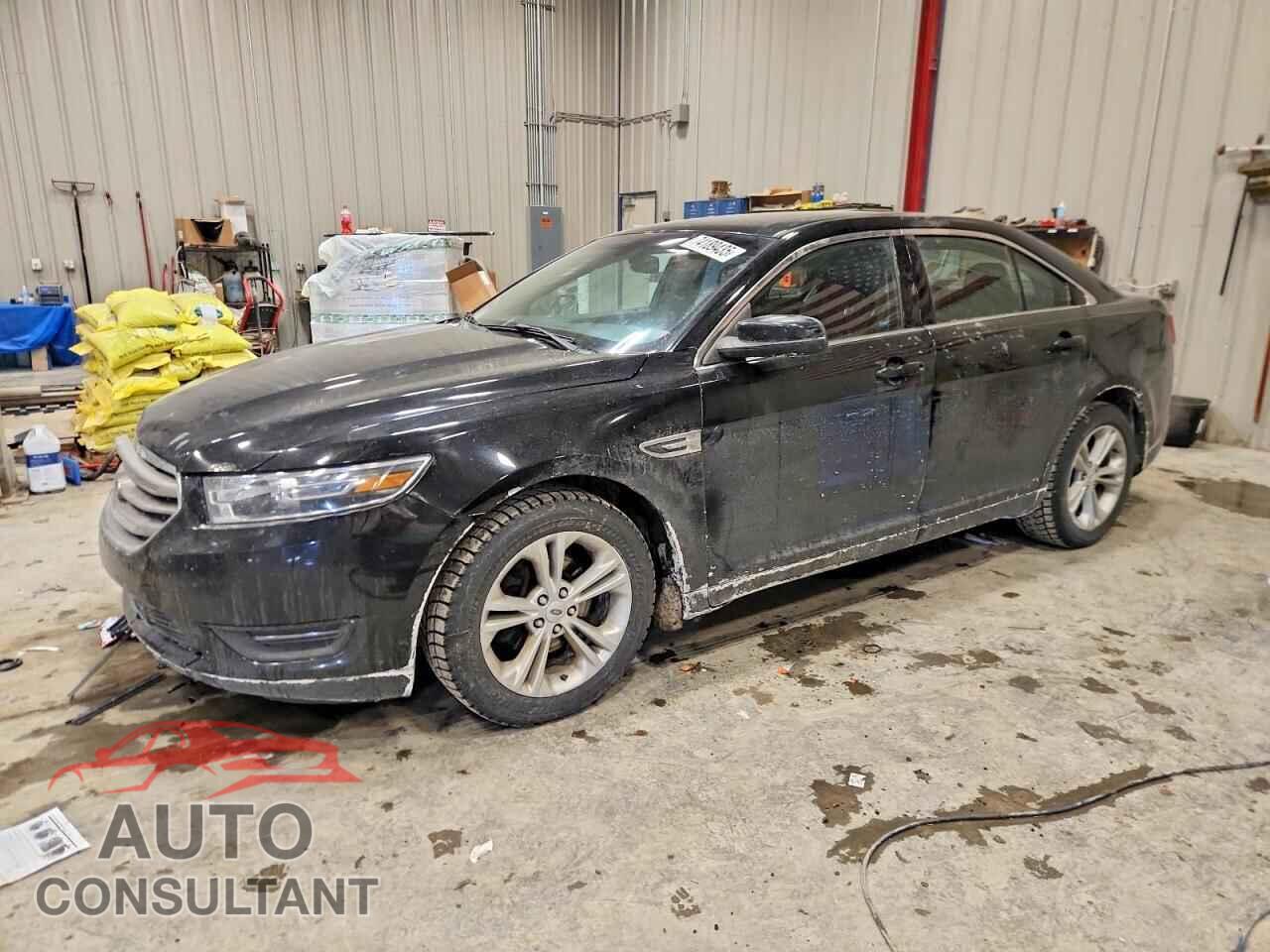FORD TAURUS 2017 - 1FAHP2E89HG135205