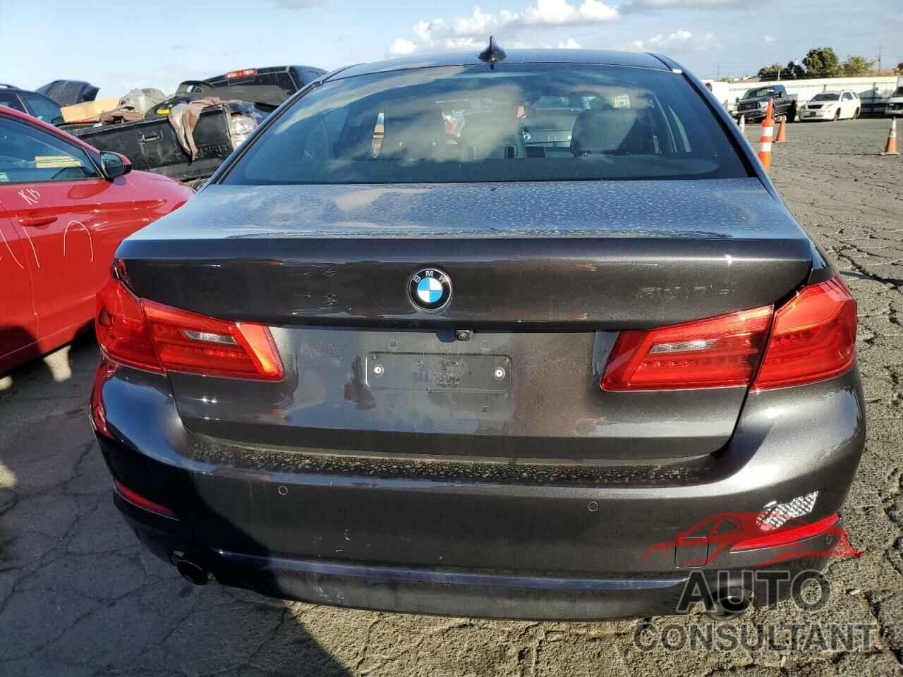 BMW 5 SERIES 2019 - WBAJA9C5XKB399663