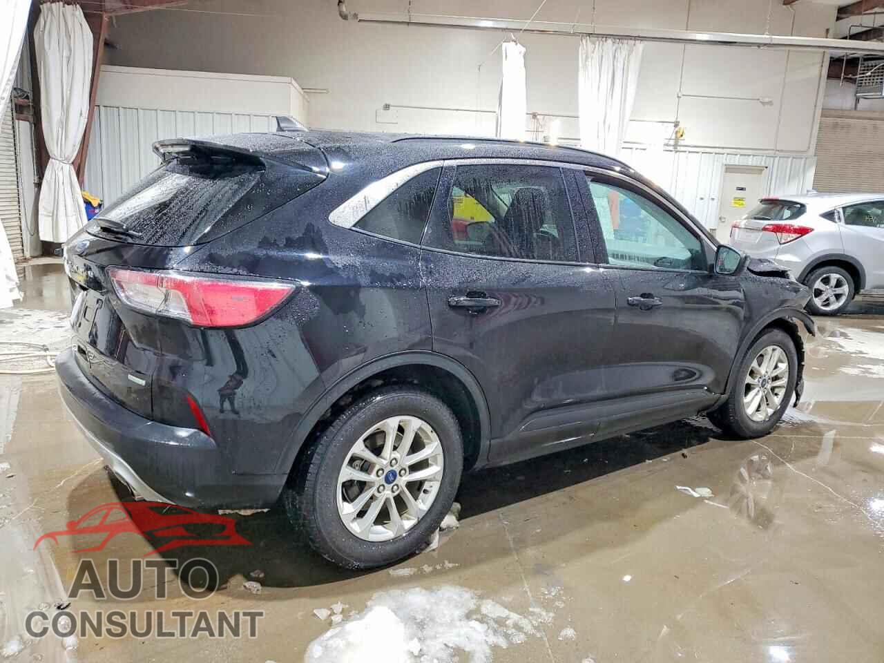 FORD ESCAPE 2020 - 1FMCU0G69LUA97493