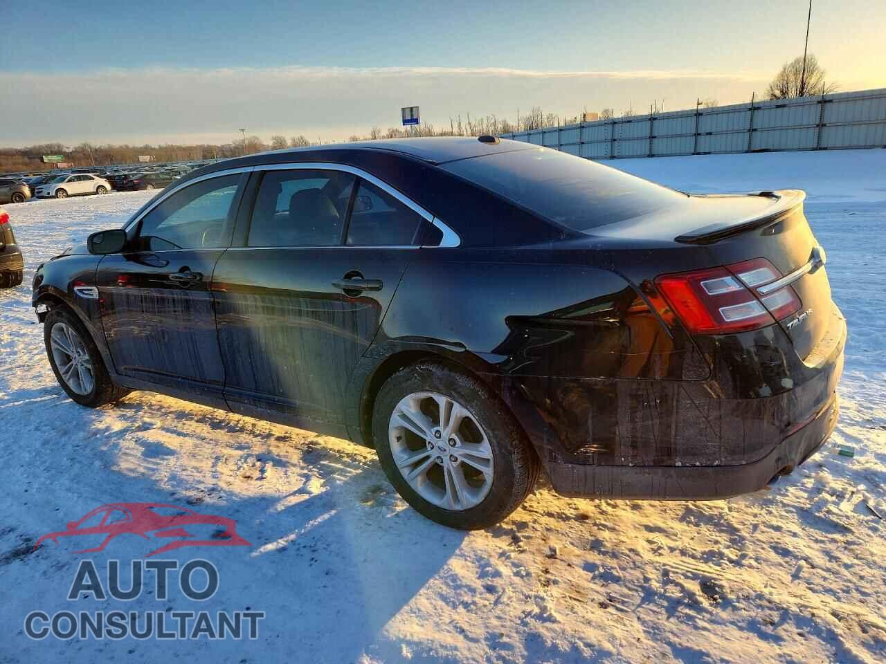 FORD TAURUS 2015 - 1FAHP2E80FG137583