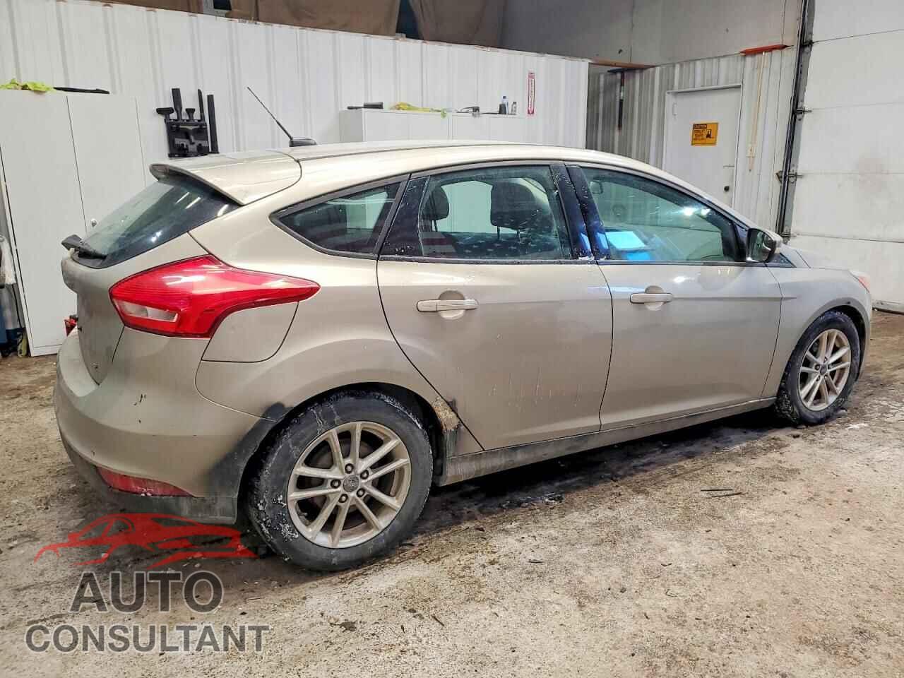 FORD FOCUS 2015 - 1FADP3K23FL201532