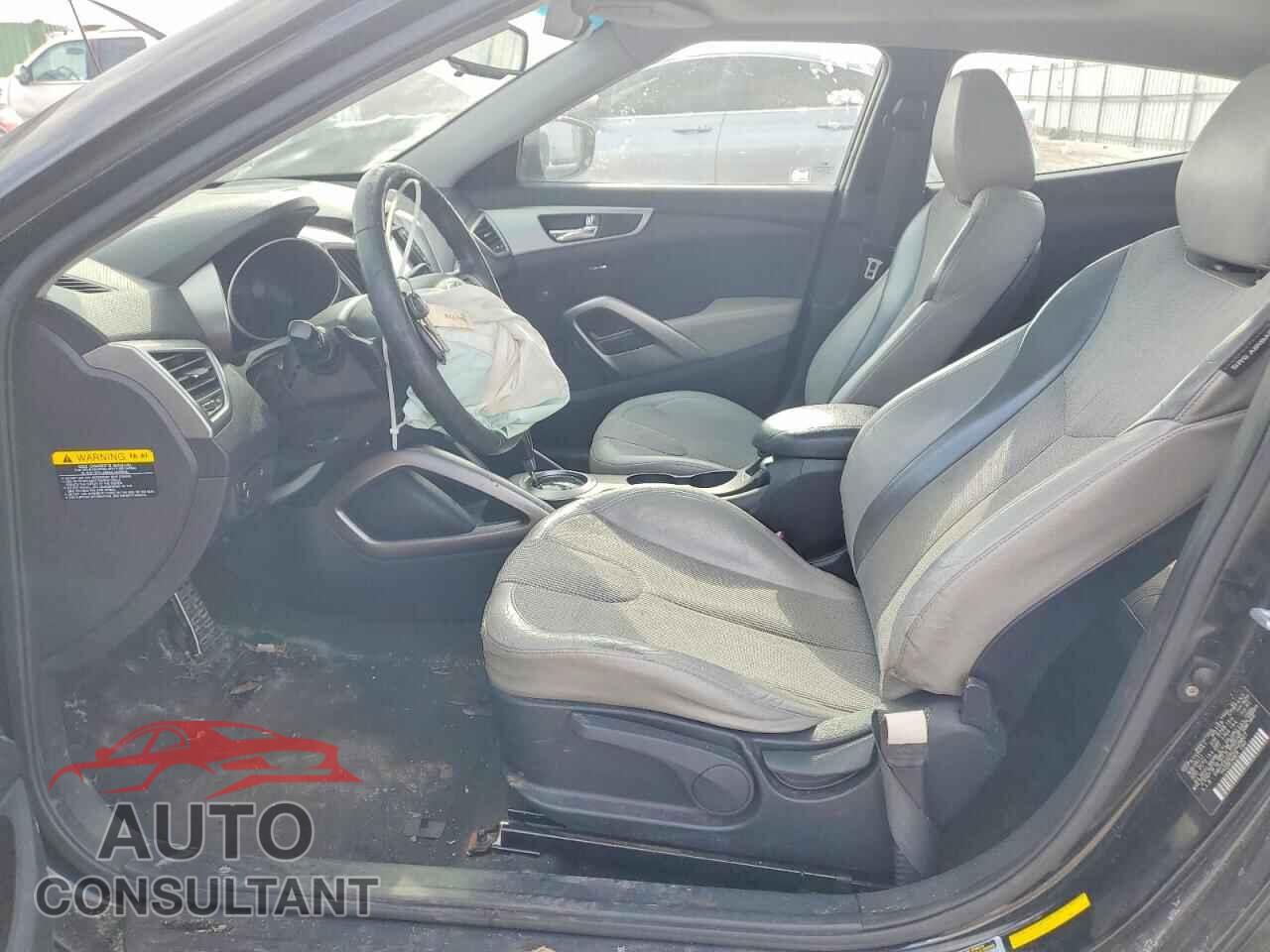 HYUNDAI VELOSTER 2012 - KMHTC6AD6CU028807