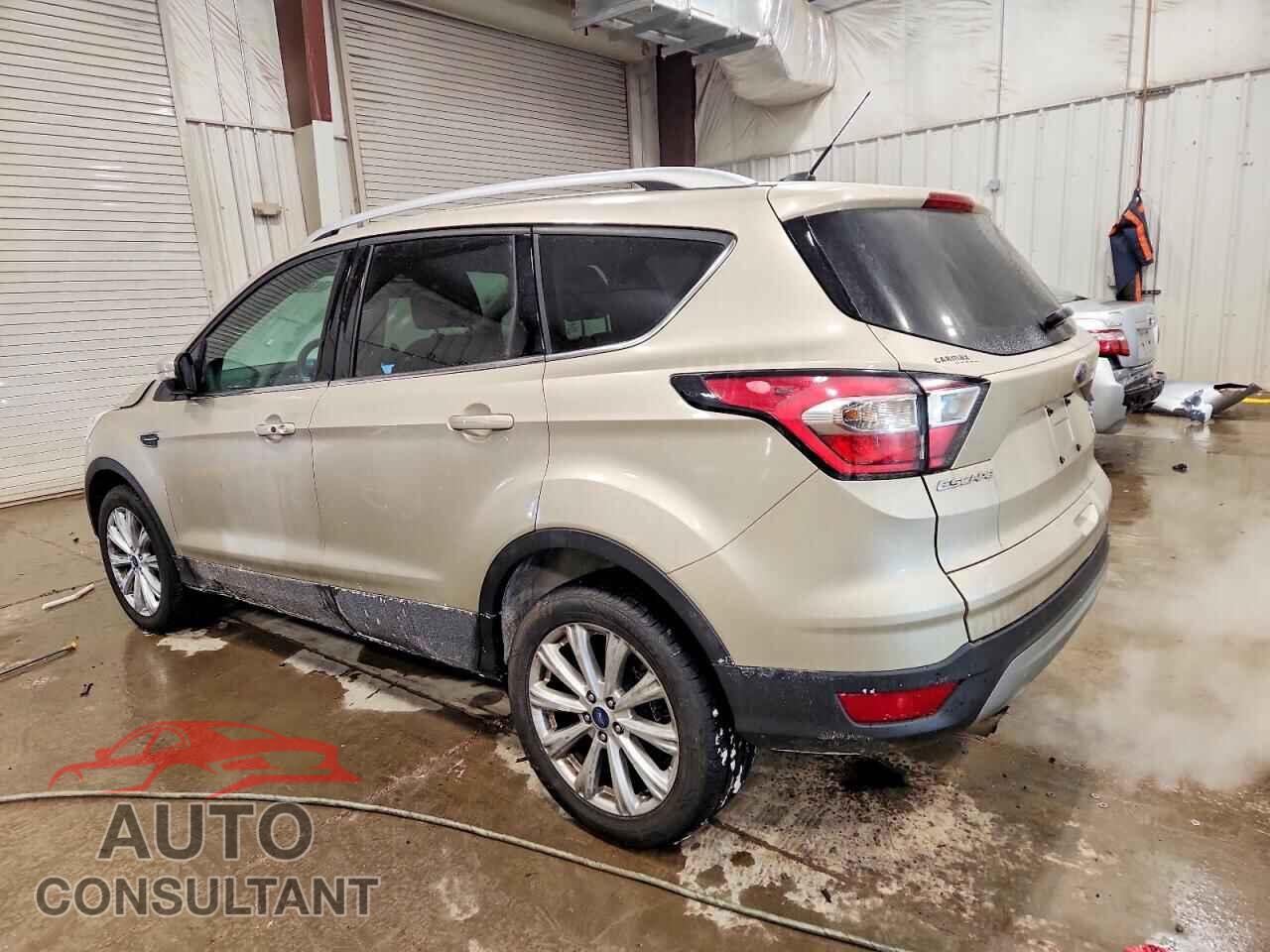 FORD ESCAPE 2017 - 1FMCU0JD9HUD65263