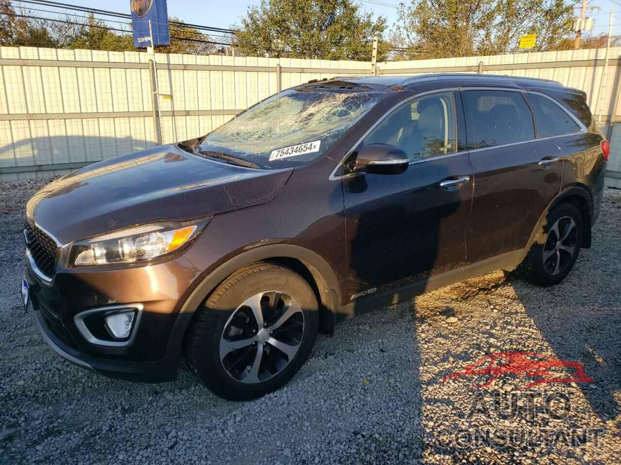 KIA SORENTO 2018 - 5XYPHDA52JG352548