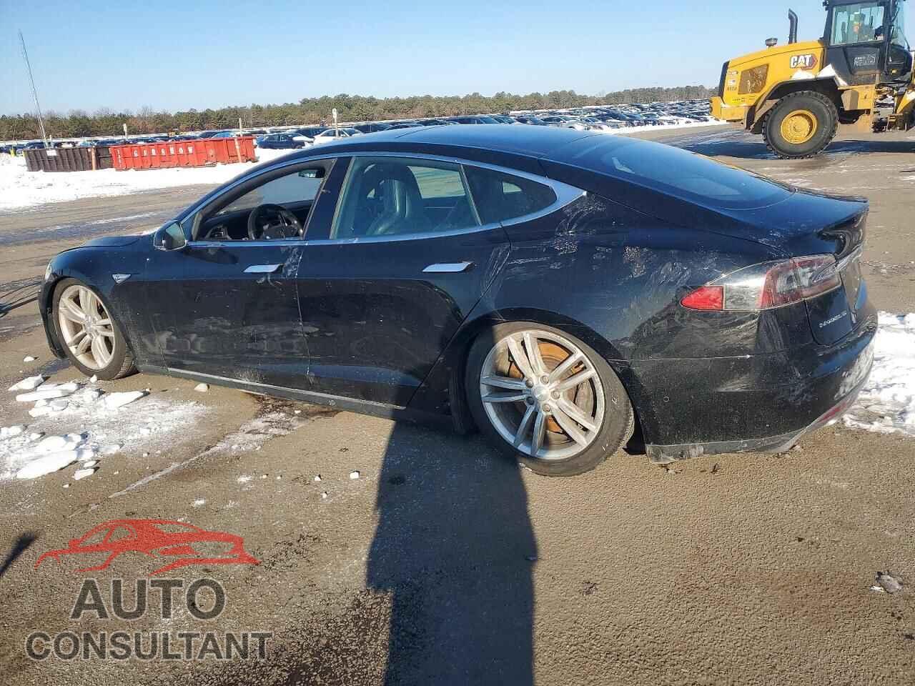 TESLA MODEL S 2015 - 5YJSA1S26FF089934
