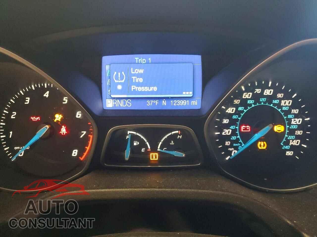 FORD FOCUS 2012 - 1FAHP3F2XCL459943