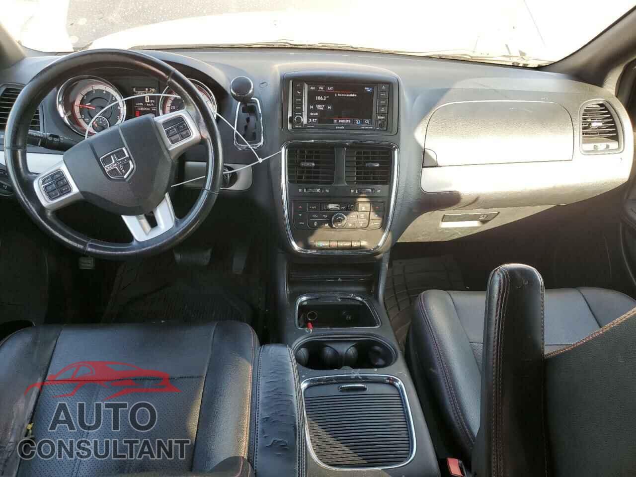 DODGE CARAVAN 2018 - 2C4RDGEG4JR195585