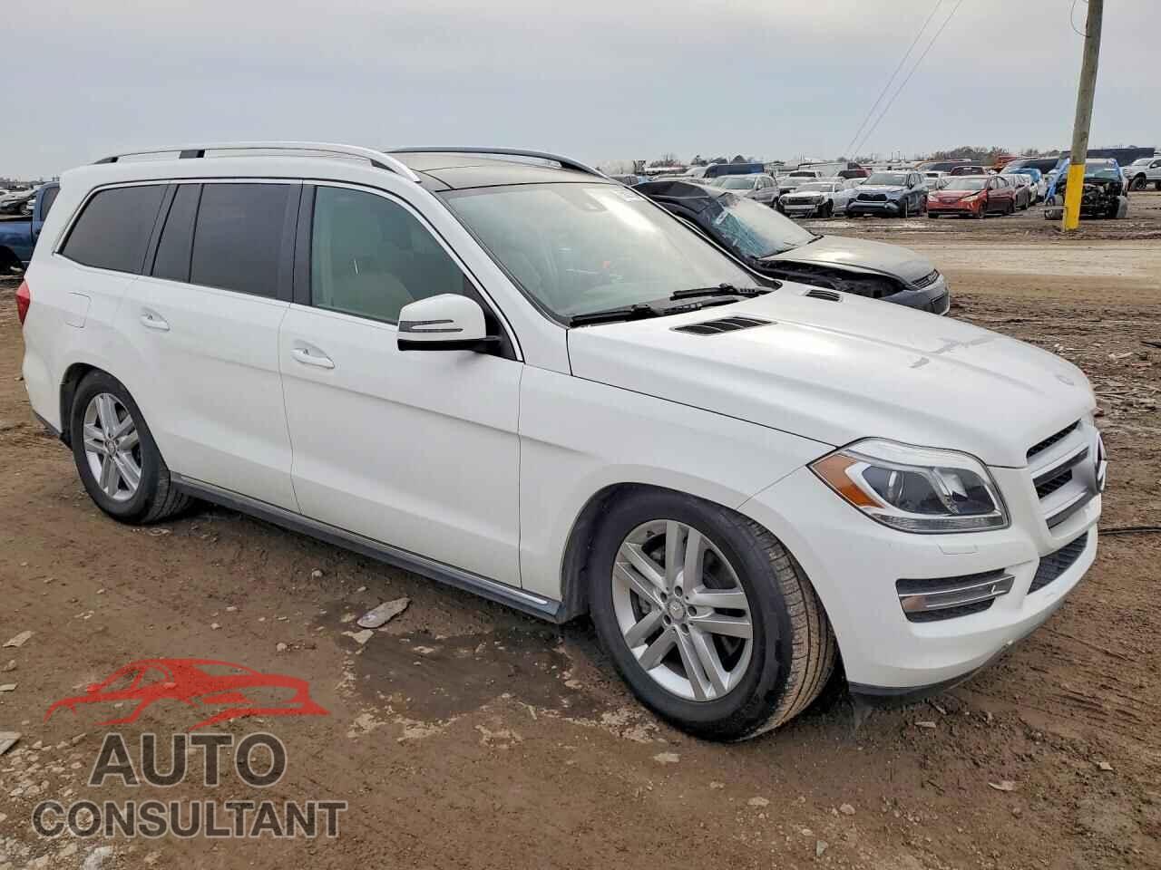MERCEDES-BENZ GL-CLASS 2015 - 4JGDF2EE2FA468701